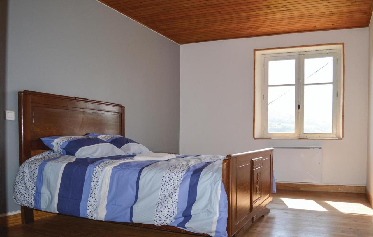 3 Bedroom Beautiful Home In Cheylade Exterior photo